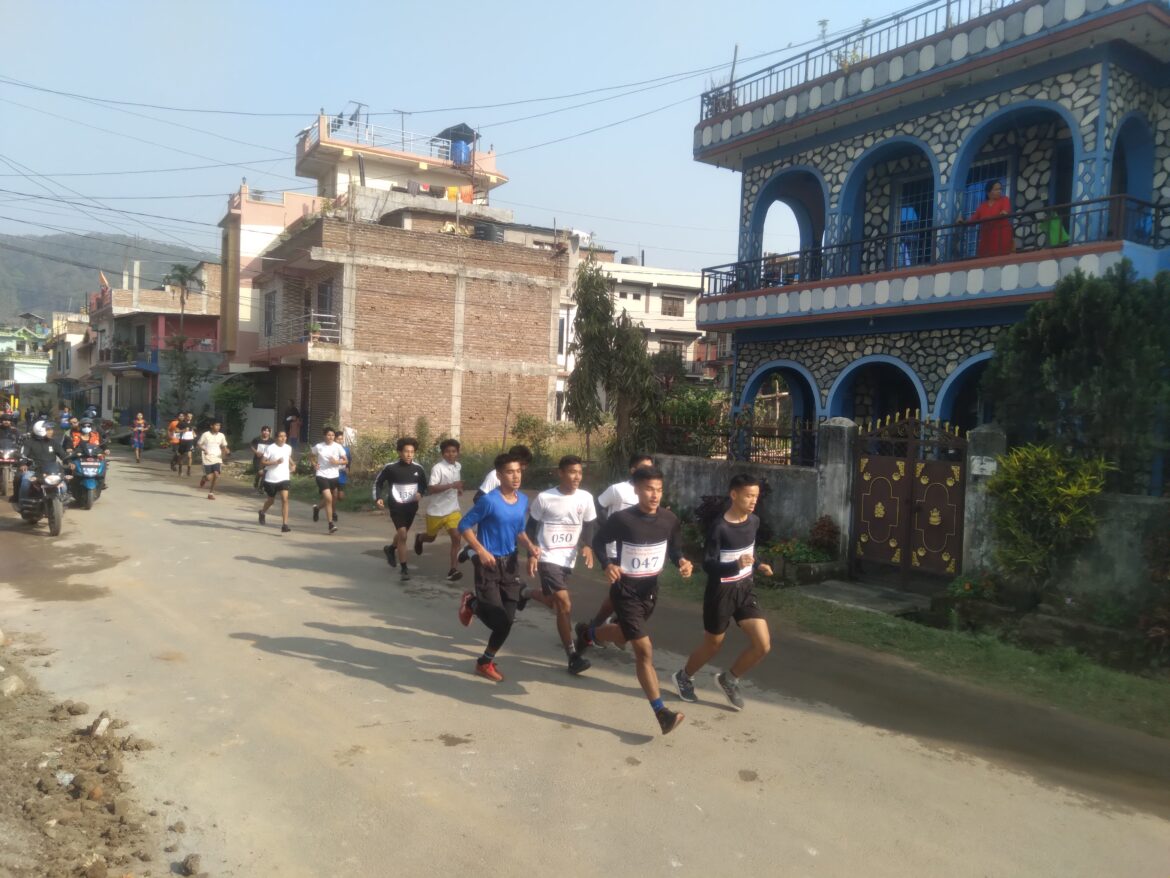 स्व.रो.सचिन स्मृति दौड प्रतियोगिताको उपाधि गुरुङलाइ