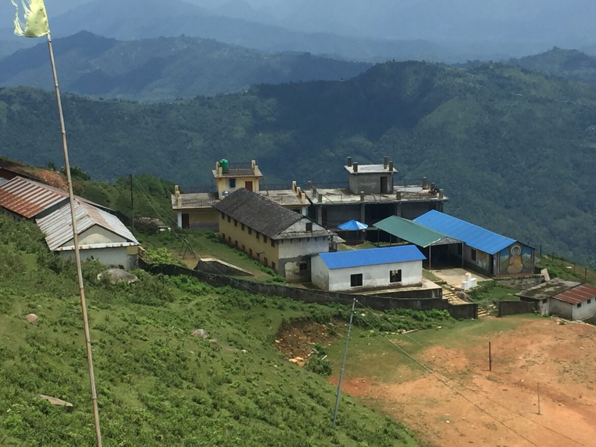 पहिरोले विद्यार्थी प्रभावित