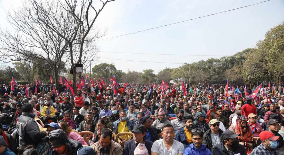 राष्ट्रिय मिडियाको प्राथमिकतामा नपरेको दीन दुःखी सडकमा उत्रेको तेस्रो जनआन्दोलन