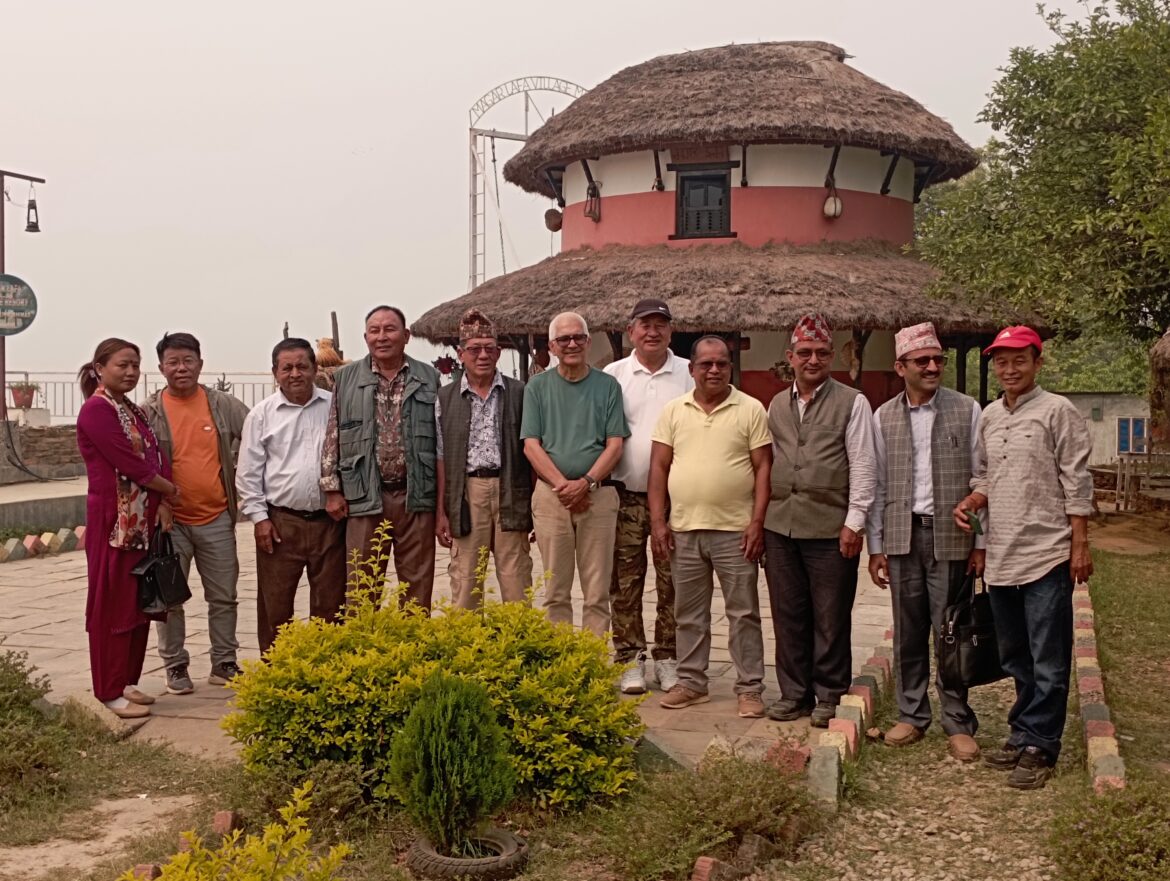 आन्तरिक पर्यटकिय क्षेत्रमा रमाउँदै