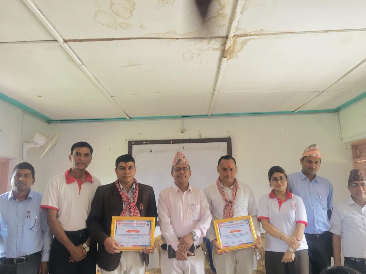 स‌माजसेवीलाई स‌म्मान तथा हाजिरी जवाफ प्रतियोगिता