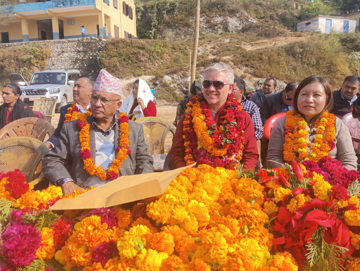 सिद्धेश्वरीलाइ आठकोठे भवन