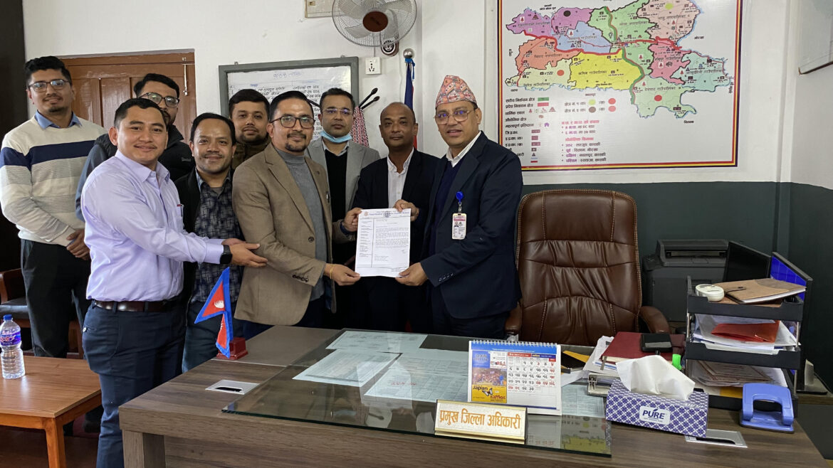 प्रजिअ मार्फत चिकित्सक संघले गरायो सरकारको ध्यानाकर्षण