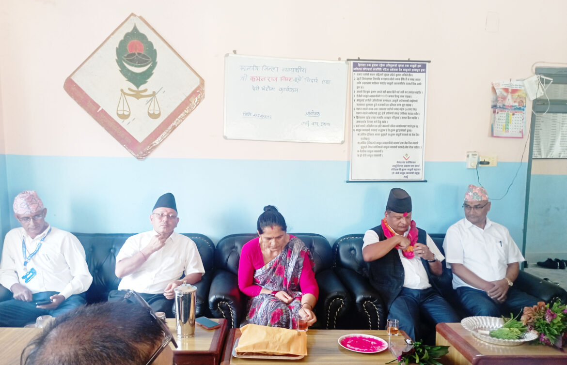एकजनाको विदाई पछि दुईको स्वागत गर्दै तनहुँ बार