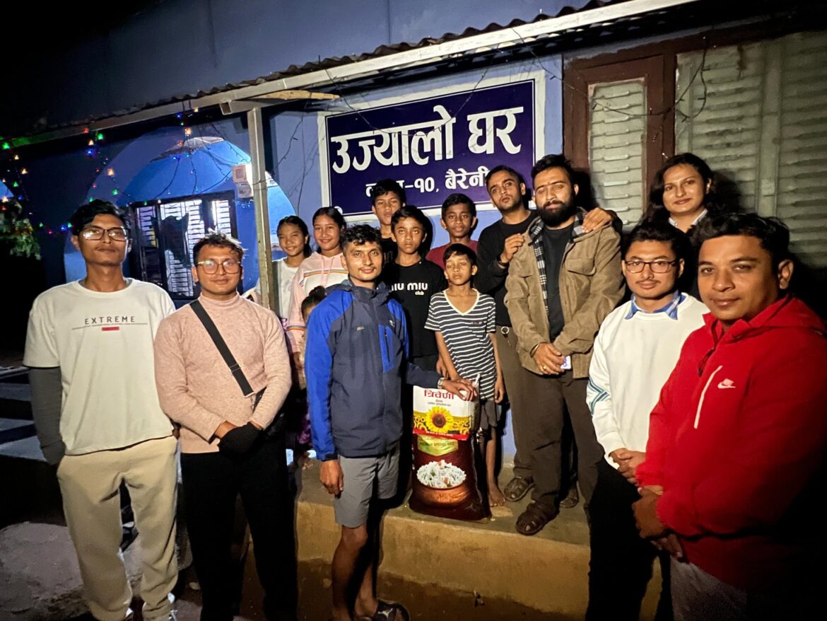 स्थापना दिवसमा सहयाेग